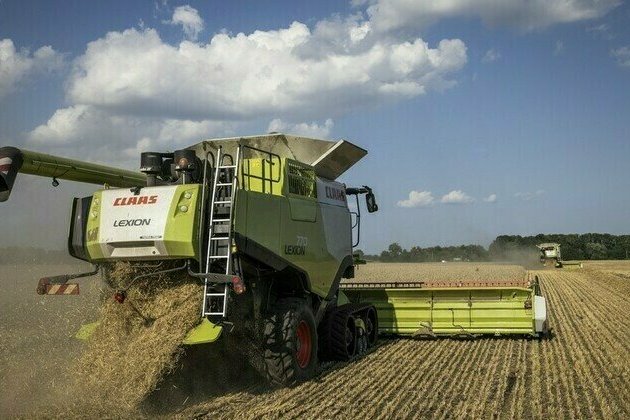 UK sucking resources out of Ukraine  Moscow