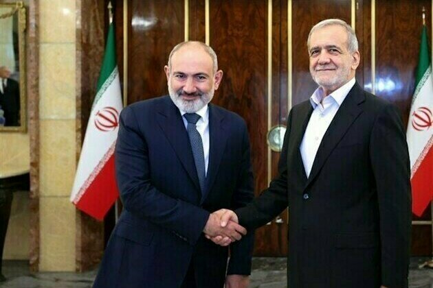 President Highlights Armenias Special Place in Irans Foreign Policy