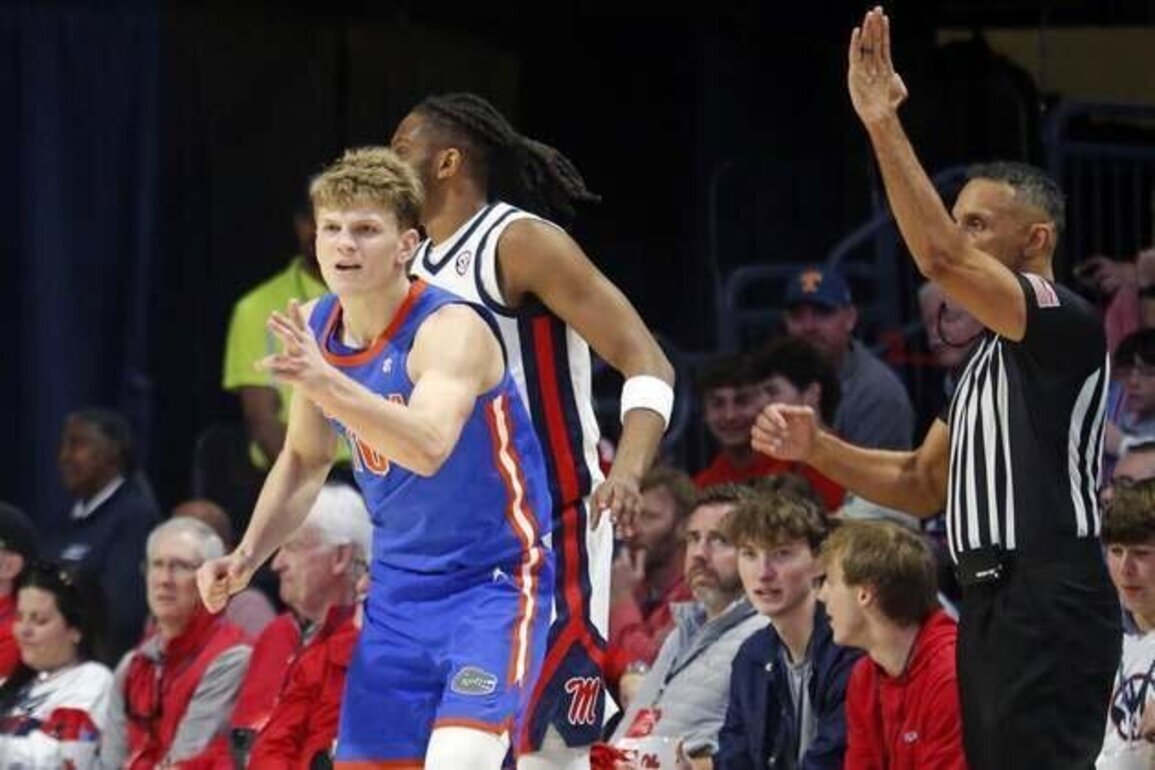 Alex Condon, Thomas Haugh fuel No. 12 Florida past Ole Miss