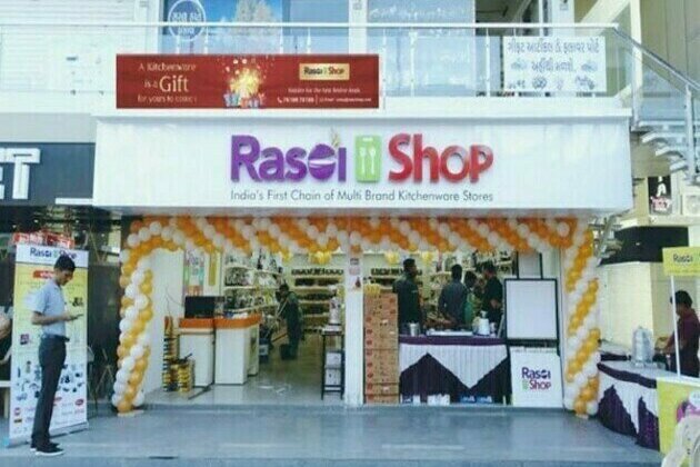 From Chammach to Chimney, RasoiShop delivers all branded kitchenware at your door
