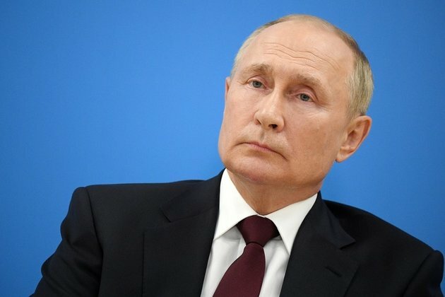 Putin visits major international war games