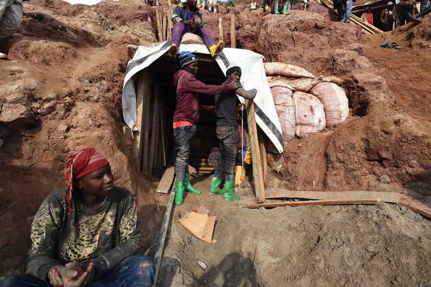 DR CONGO-RUBAYA-COLTAN MINE