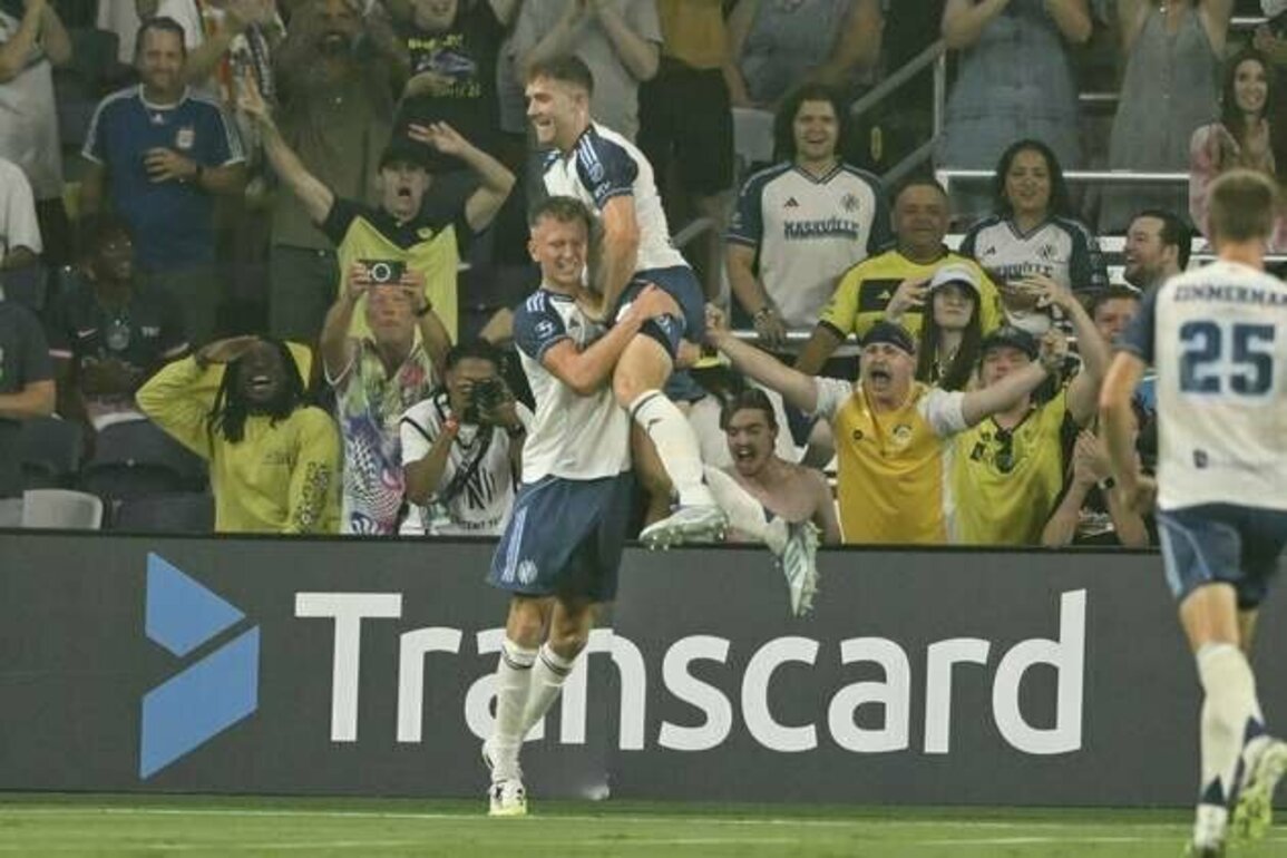 Four first-half goals for Nashville in rout of Orlando City