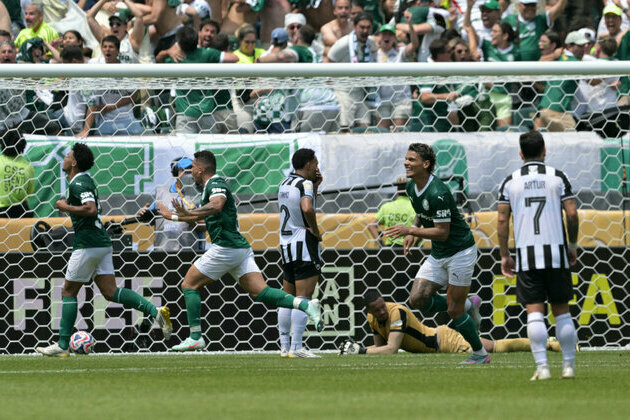 Palmeiras first to reach Club World Cup quarter-finals