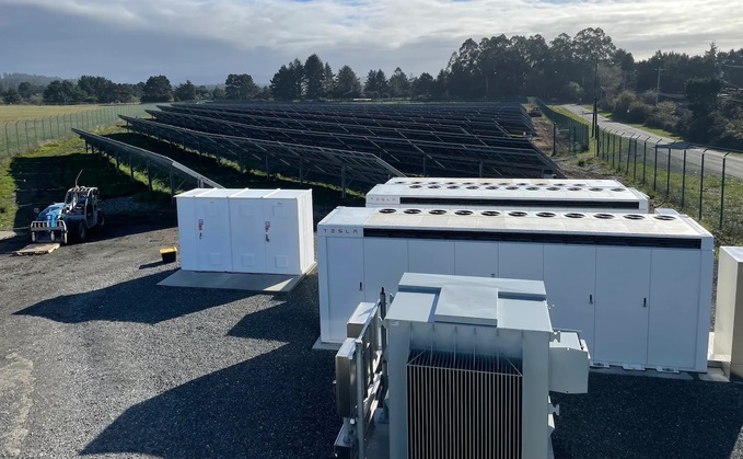 An overhead view of the Redwood Coast Airport Microgrid / Credit: PG&E