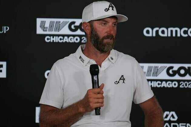 Dustin Johnson, Sergio Garcia share lead at LIV Golf Chicago