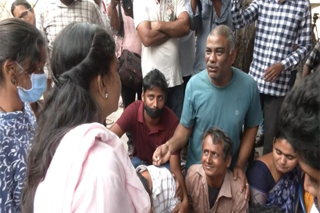 Family members of Visakhapatnam temple accident victims break down in tears, demand "justice" from government