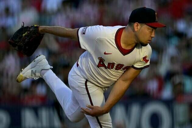 Mike Trout's 4 RBIs help Angels defeat Diamondbacks