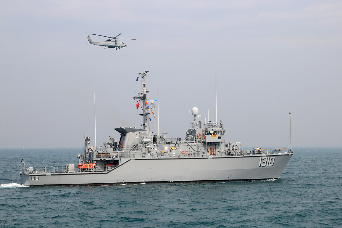 Taiwan coast guard intercepts Chinese vessels near Dongsha Island
