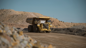 An autonomous Komatsu truck navigating using digital lidar