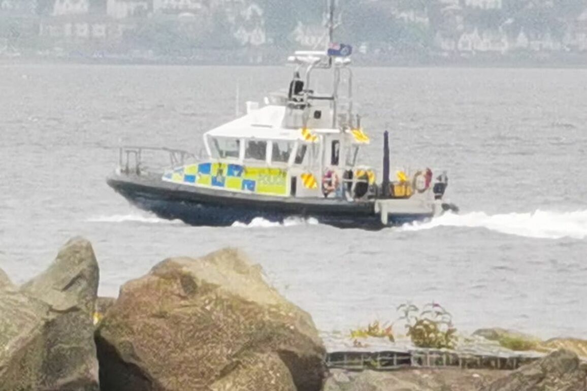 Major water search for man who fell from ferry in Dunoon suspended