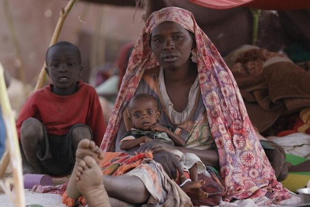 Letter from the Middle East: Scribbled lines of life -- hunger and hope in a Darfur city