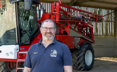 Keeping neighbours onside: Yorkshire sprayer operator uses tech and social media to build trust