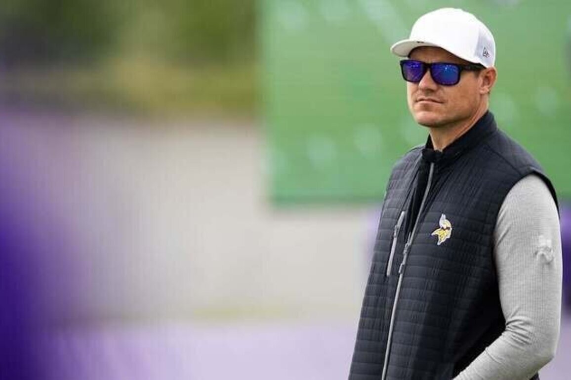 Lunchbreak: ESPN's Central Question for Vikings 2026 Minicamp