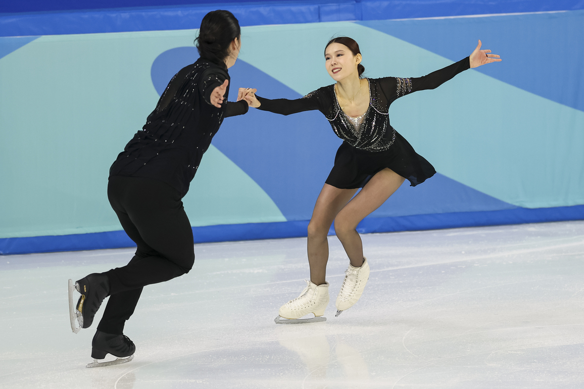 (SP)CHINA-HARBIN-ASIAN WINTER GAMES-FIGURE SKATING-PAIR SKATING SHORT PROGRAM(CN)