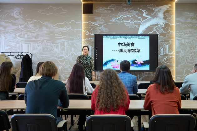 RUSSIA-BLAGOVESHCHENSK-CONFUCIUS INSTITUTE-DIRECTOR-INTERVIEW