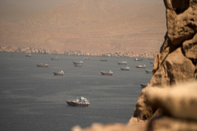 'Strait of Hormuz remains closed': Reports