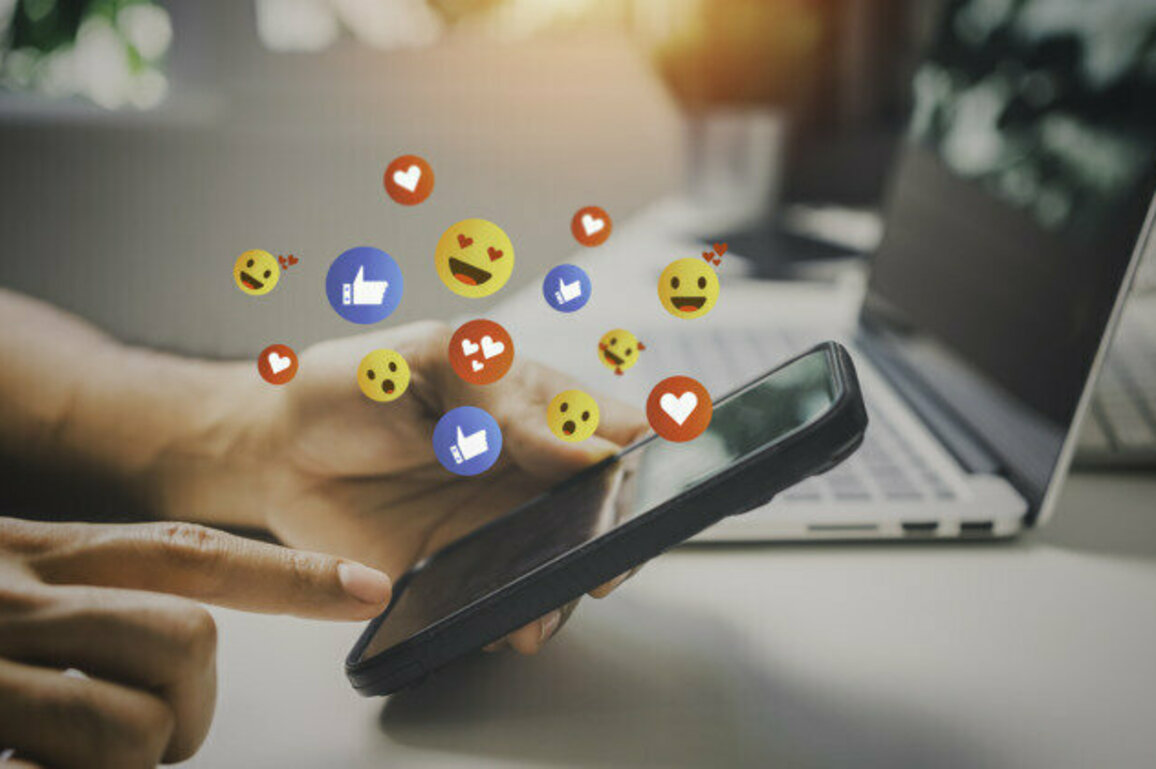 New Zealand advances proposal to ban social media access for under-16s