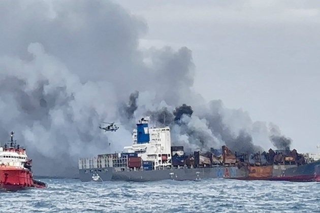 Indian Navy successfully undertook aerial insertion of salvage team onboard MV Wan Hai 503 vessel