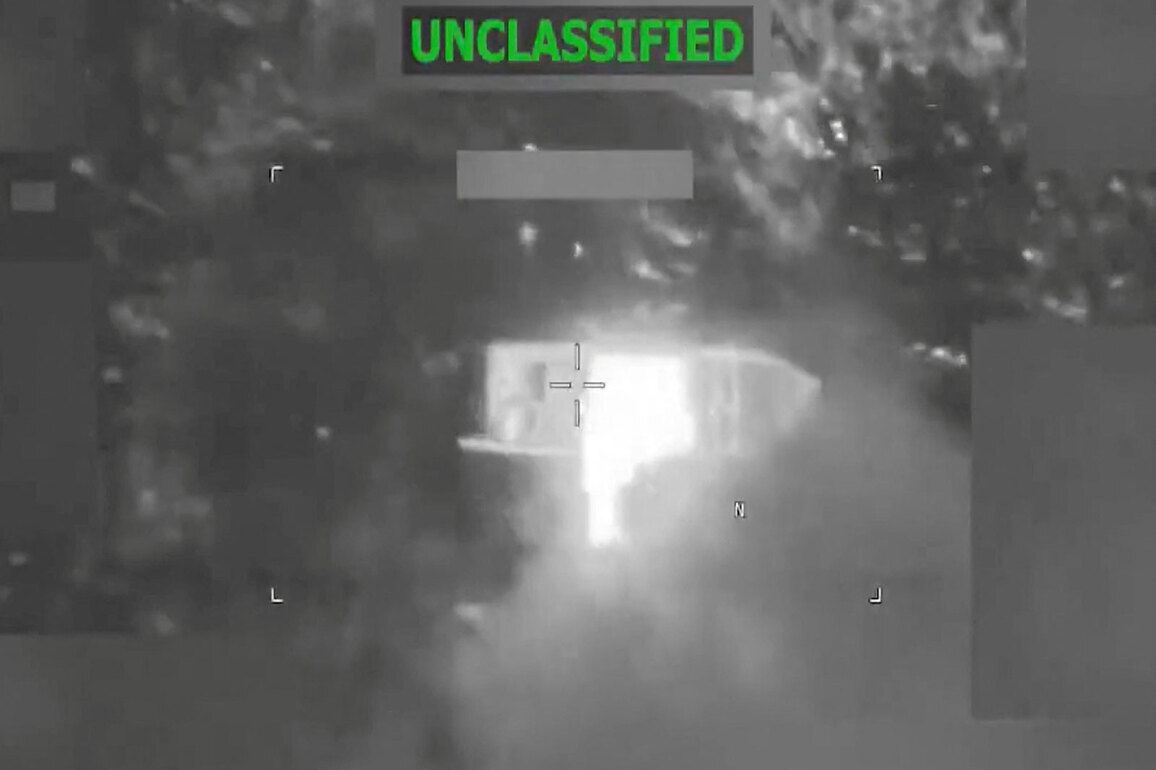 US strikes vessel allegedly operated by terror orgnisations, kills 4