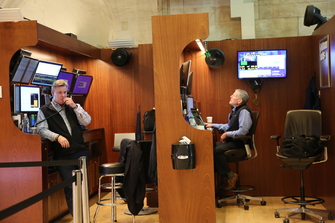 U.S.-NEW YORK-STOCKS-SURGE