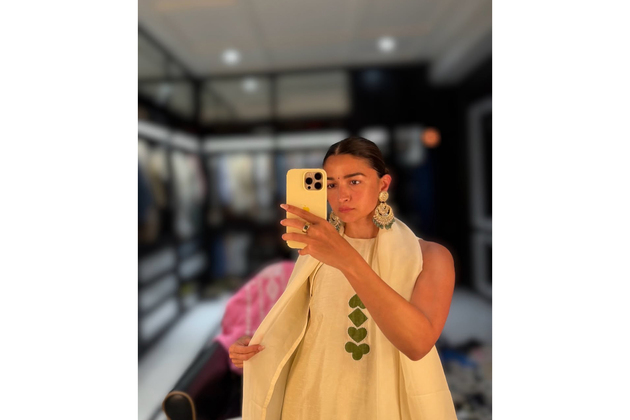 Check out Alia Bhatt's adorable birthday gift for Raha's 18th birthday