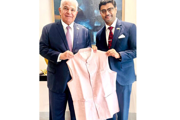 Indian Ambassador Sumit Seth bids farewell to Panama President Jose Raul Mulino, discusses scholarships, development projects and bilateral ties