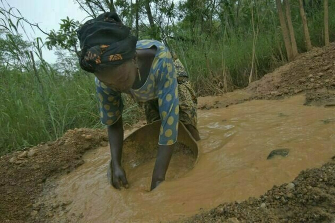 Comment les mines d'or de l'Ouest malien nourrissent le djihadisme aux portes du Senegal et de la Mauritanie