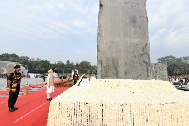 Modi pays tribute to police forces on Police Commemoration Day