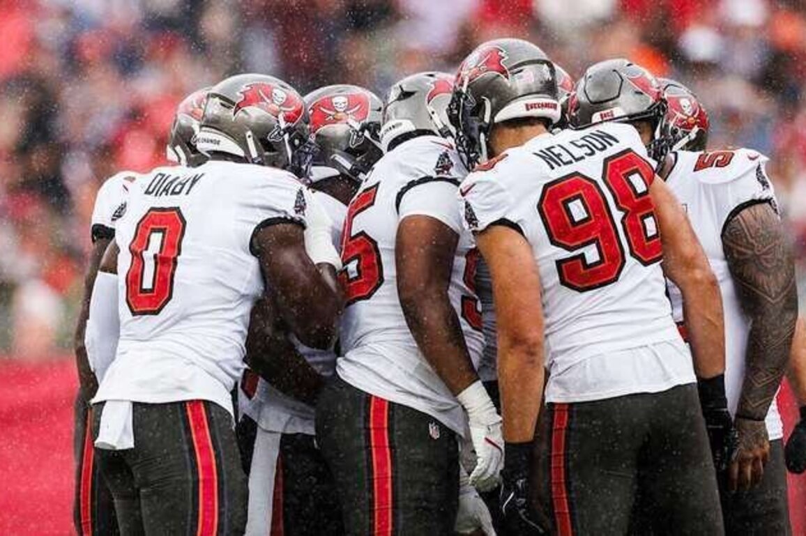 Playoff Push 2025: Bucs Slip to Fourth Seed