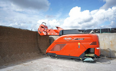 No need for tracks with Kuhn's fully automated Aura