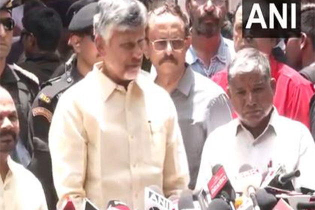 Andhra Pradesh CM Chandrababu Naidu expresses sadness over the nine people's deaths after a lorry accident