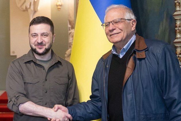 Europeans must be willing to pay to support Ukraine top EU diplomat
