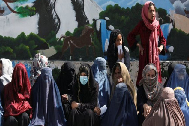 Afghan refugees deported from Pakistan report hardships