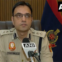 "Fabricated" and "baseless": Delhi Police on West Bengal CM Mamata Banerjee's claim of Bengali family assaulted by police