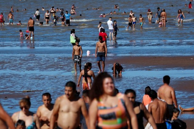 &#039;Furnace&#039;: Argentina Roasts in Record-Setting Heat Wave