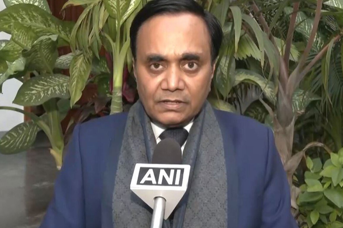 "Constructive development of India-China relationship": Defence expert on resumption of tourist visa for Chinese citizens
