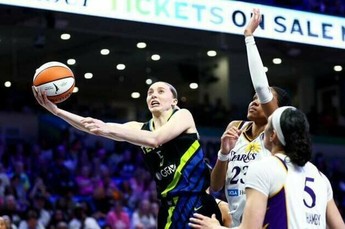 Sparks overcome Paige Bueckers' 44, beat Wings at buzzer
