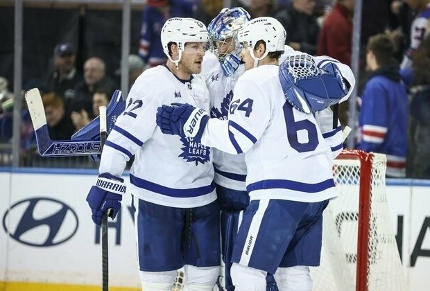 Maple Leafs aim to stay hot in matchup vs. Penguins