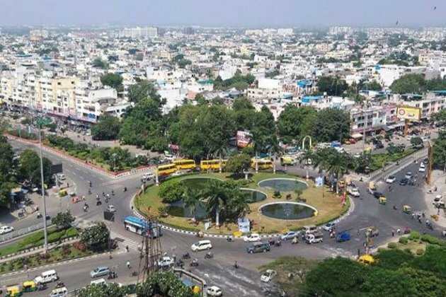 Real estate industry lauds RBI's move to maintain status quo on interest rates