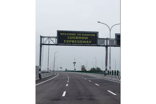 Rajnath Singh, Nitin Gadkari, CM Yogi to inaugurate 63-km Lucknow-Kanpur Expressway; Gadkari calls it "historic achievement"