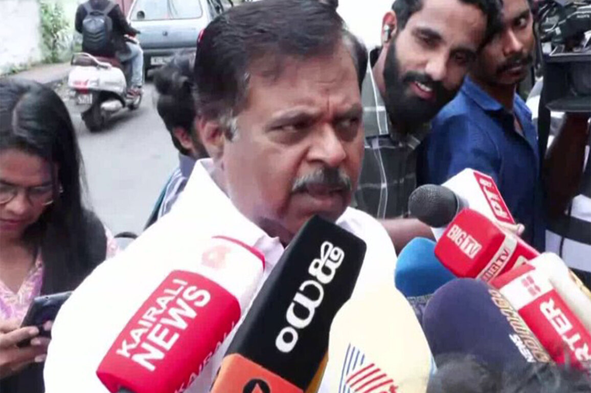 "Will make decision that doesn't hurt anyone": Congress' Joseph Vazhackan arrives at Ramesh Chennithala's residence amid suspense on Keralam CM post