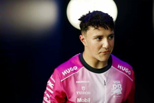 Isack Hadjar on Red Bull rumors: 'I didn't sign anything'