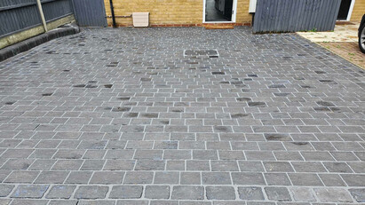 Aesthetics meet Affordability: Bradstone Unveils BradDrive® Slate Driveway Solution 