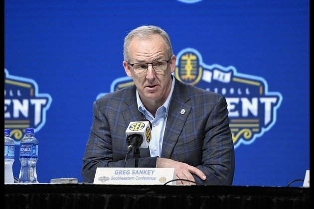 Sankey: SEC playing football alone not 'wisest decision'