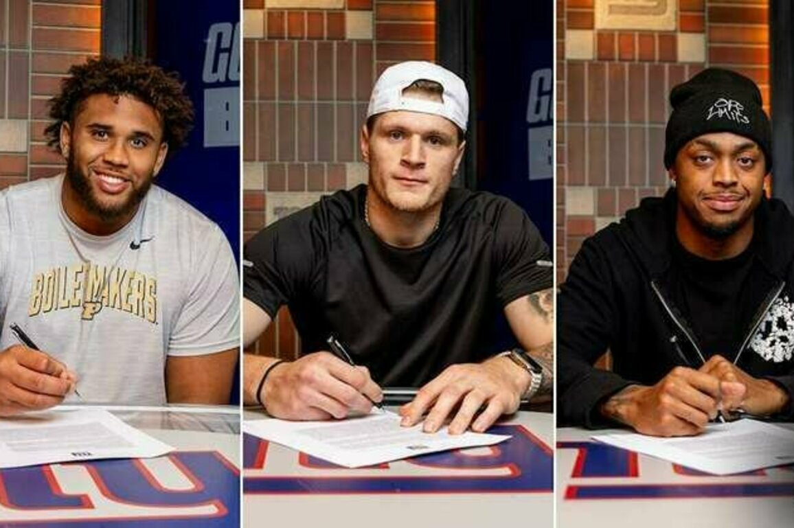 Marcus Mbow, Thomas Fidone II, Korie Black sign rookie contracts