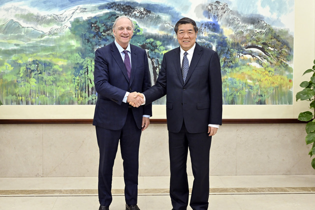 CHINA-BEIJING-HE LIFENG-BRIDGEWATER ASSOCIATES-FOUNDER-MEETING (CN)