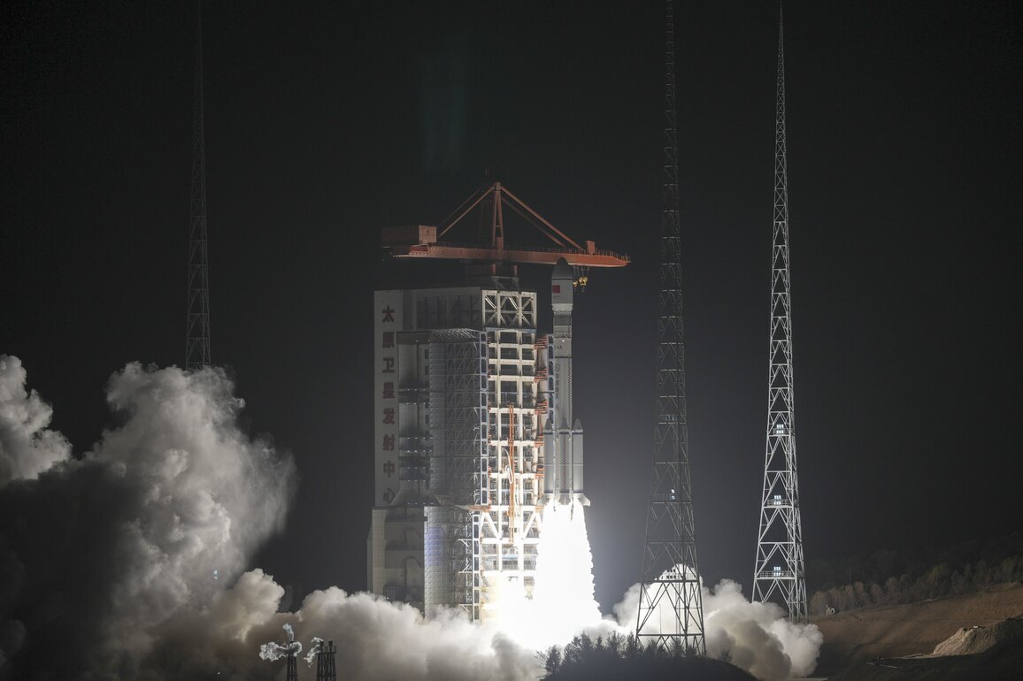 (EyesOnSci) CHINA-SHANXI-TAIYUAN-SATELLITE GROUP-LAUNCH (CN)