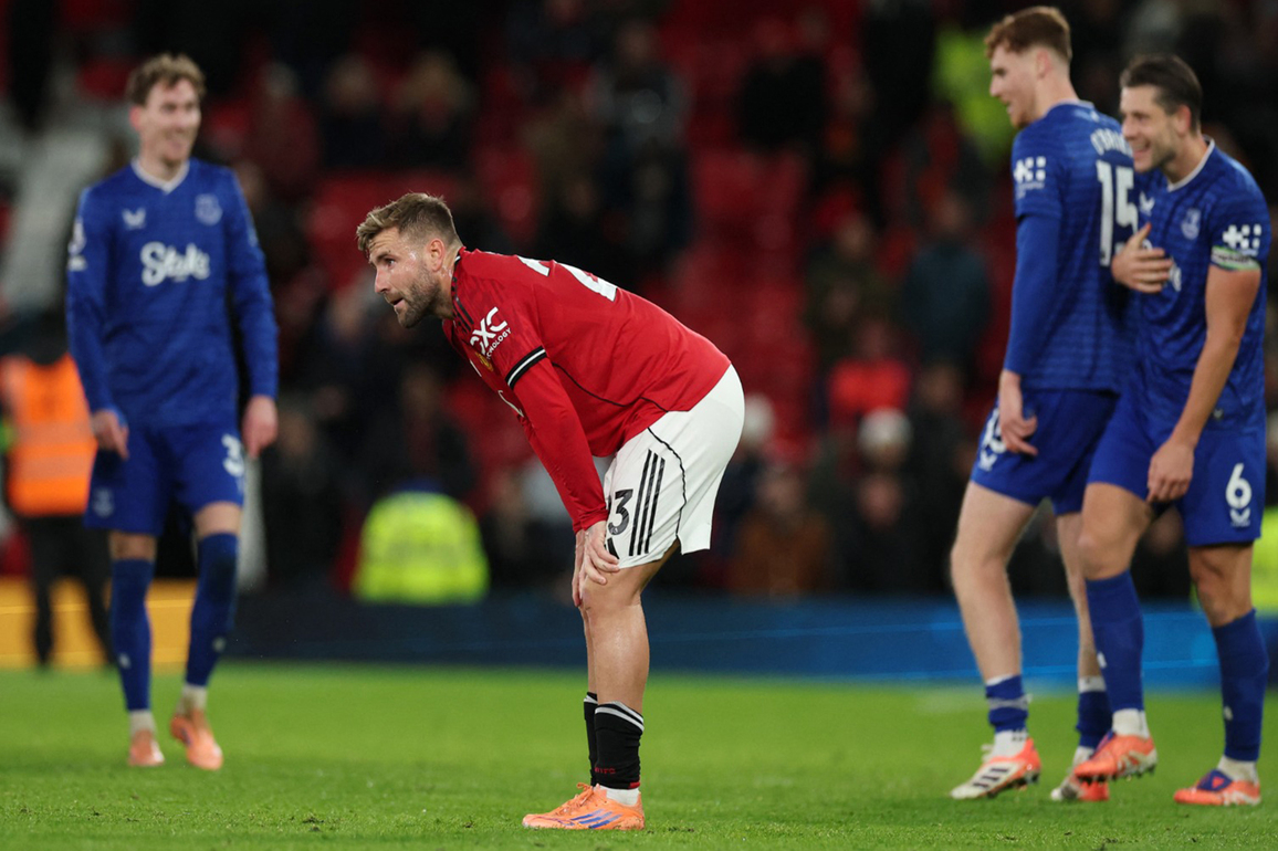 Premier League: Amorim's United sinks to new low, loses to 10-man Everton