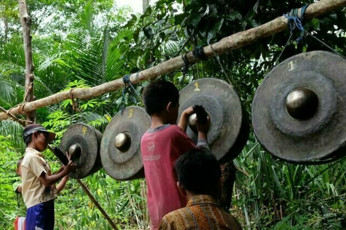 Gandang Ahung dalam upacara Tiwah: Tak hanya musik tapi juga cara hidup